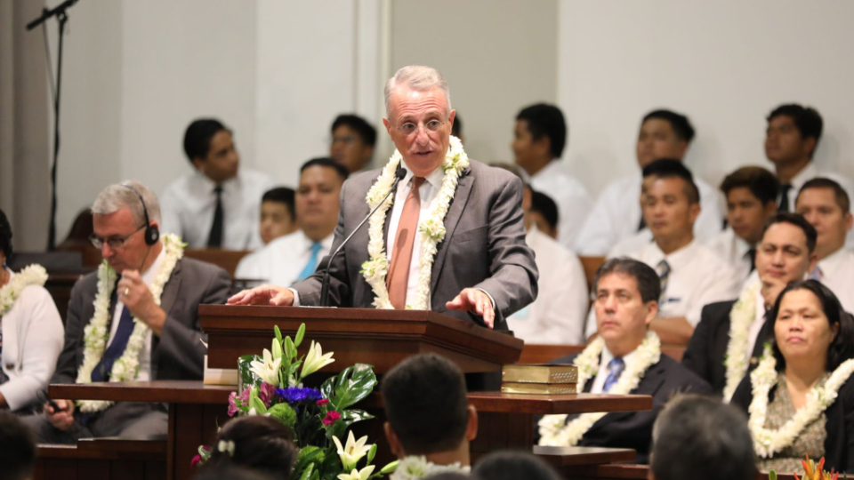 Elder-Ulisses-Soares-of-the-Quorum-of-the-Twelve-Apostles-speaks-to-the-youth-of-Tahiti-at-a-devotional-that-was-also-broadcast-to-chapels-on-other-islands-in-French-Polynesia.-August-2022