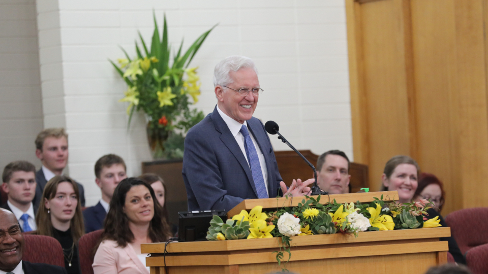 Elder-Christofferson-Adelaide-Australia-pulpit-smiling.JPG