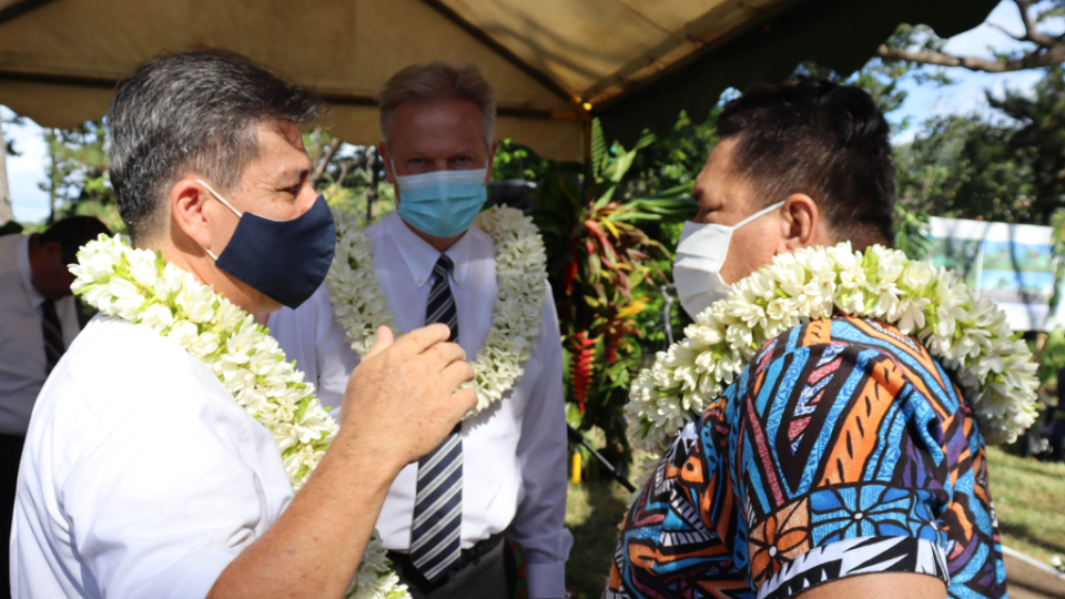 Elder-Frederic-T-Riemer-(left)-and-K-Brett-Nattress-(centre)-talk-with-Damas-Teuira-(right),-the-mayor-of-Mahina-at-the-Mahina-Stake-Centre-groundbreaking-event.-French-Polynesia,-2021