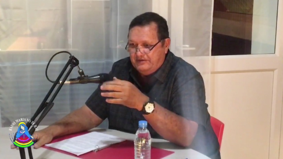 Jean-Michel-Carlson-was-interviewed-on-Maria-no-te-Hau-Catholic-radio.-French-Polynesia,-December-2021