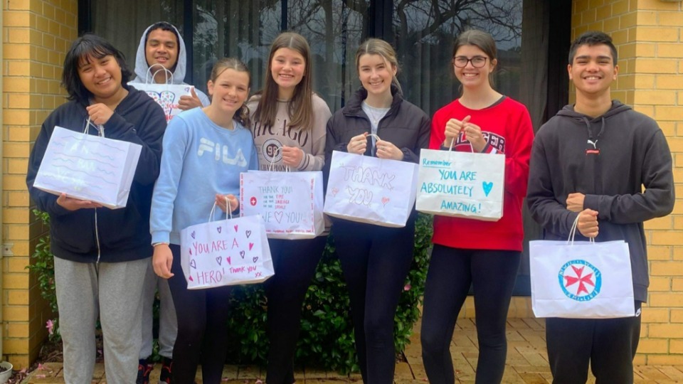 Young people from Liverpool, Sydney prepared personal care kits and thank you bags for members of their community in September 2022.