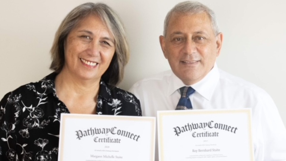 Margaret--Ray-Staite-hold-their-Pathway-Connect-certificates.-The-Staites-are-the-Pathway-leaders-for-the-Auckland/Northland-regions-of-New-Zealand.-April-2022.