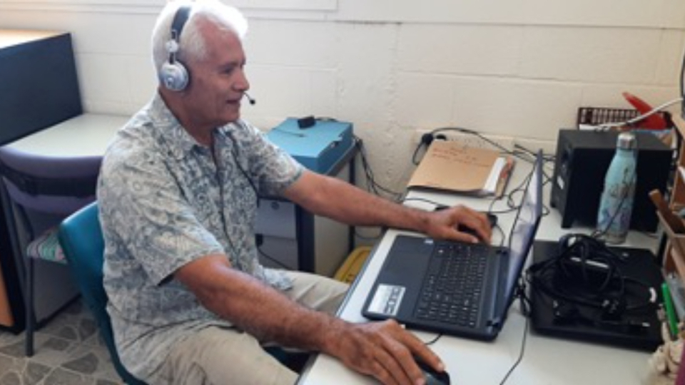 Angaroakau-Williams-tutors-carpentry-classes-online-From-Rarotonga-to-the-outer-islands-of-Mangaia,-Atiu-and-Enuamanu.--Cook-Islands,-October-2021